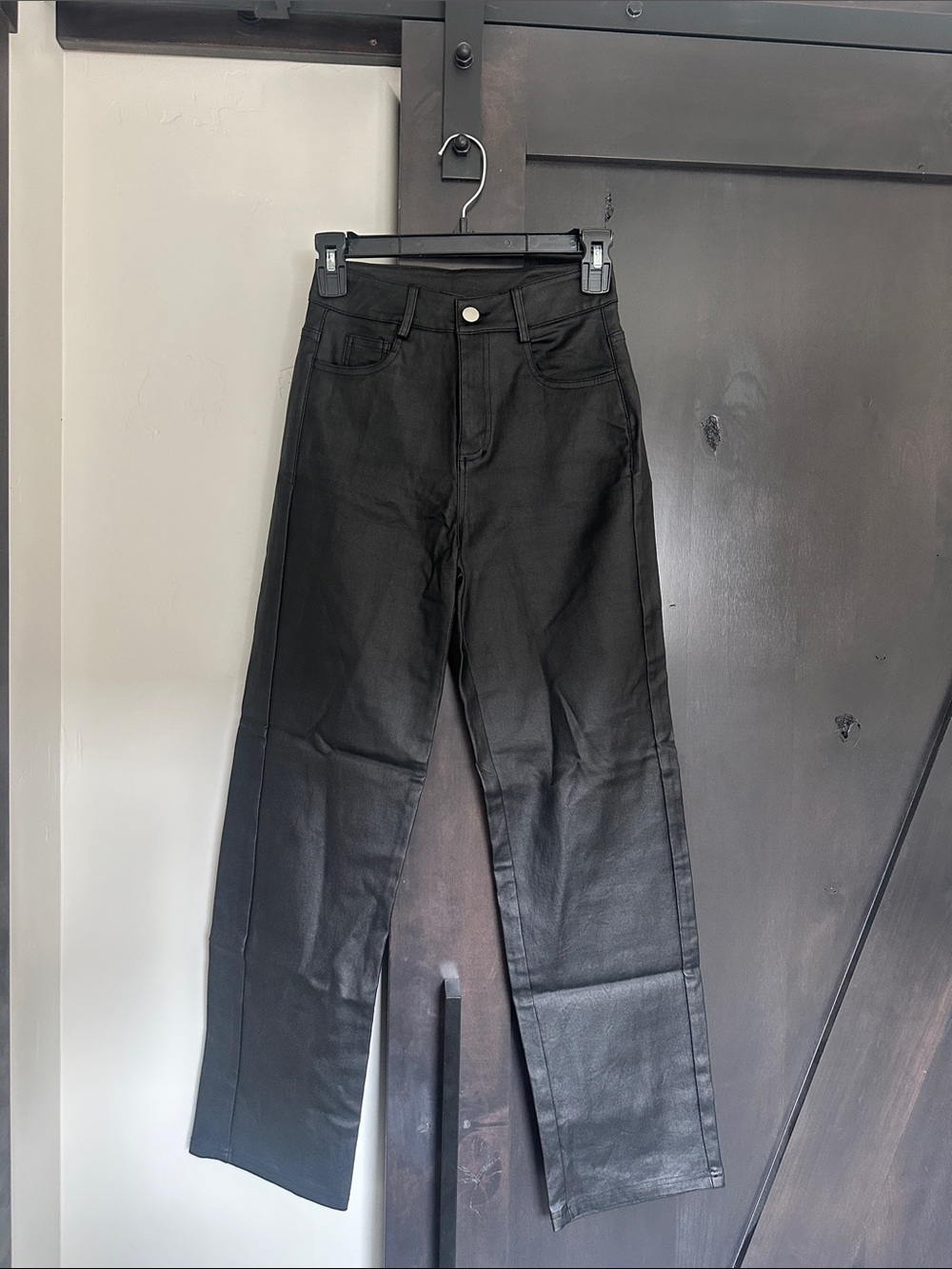 Black Women's Straight-Leg Jeans